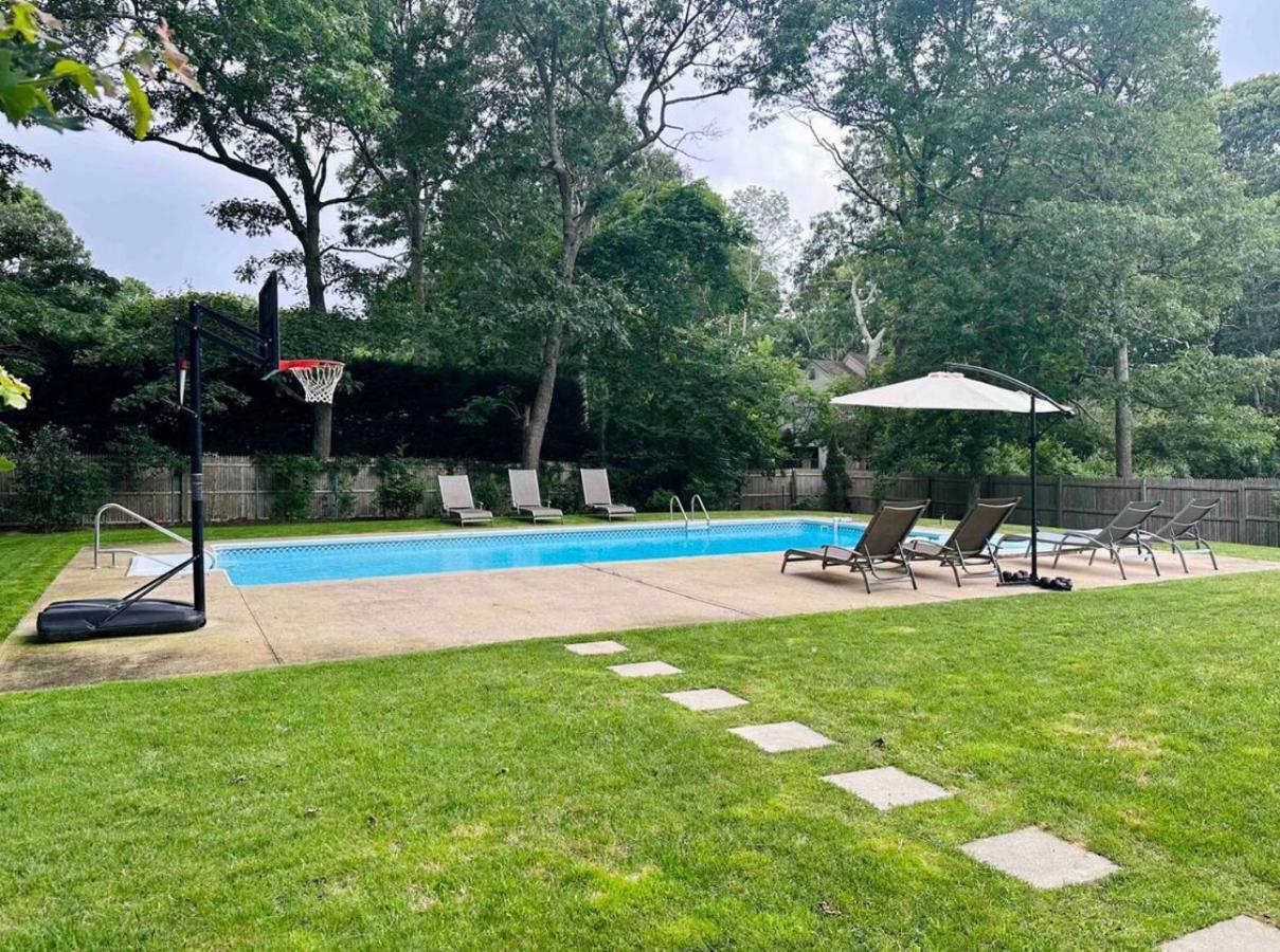 Nature'S Haven In The Hamptons With Pool East Hampton Luaran gambar